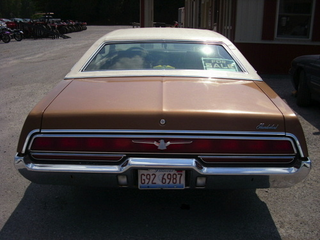 Illustration for article titled 1972 Thunderbrown for $7,250!